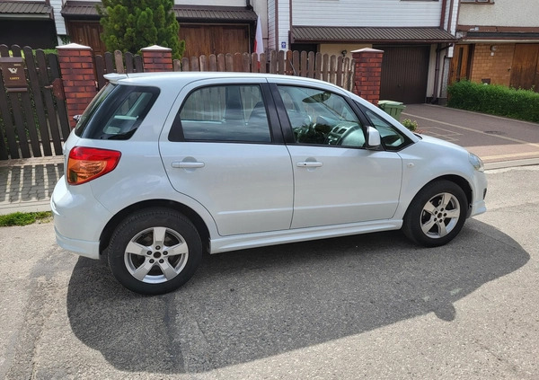 Suzuki SX4 cena 32500 przebieg: 158000, rok produkcji 2012 z Rzeszów małe 154